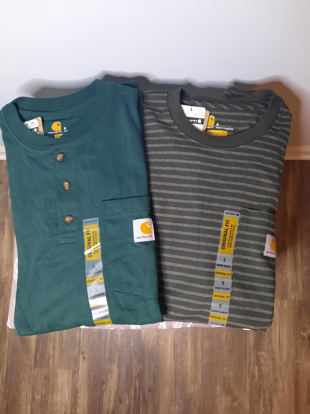 NWTCarhartt Sz Small Men’s Green Henley & Charcoal Stripe Short Sleeve Shirt Set